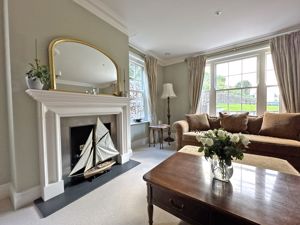 Sitting Room- click for photo gallery